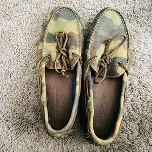 Men’s Sperry top sider camouflage loafers size 10